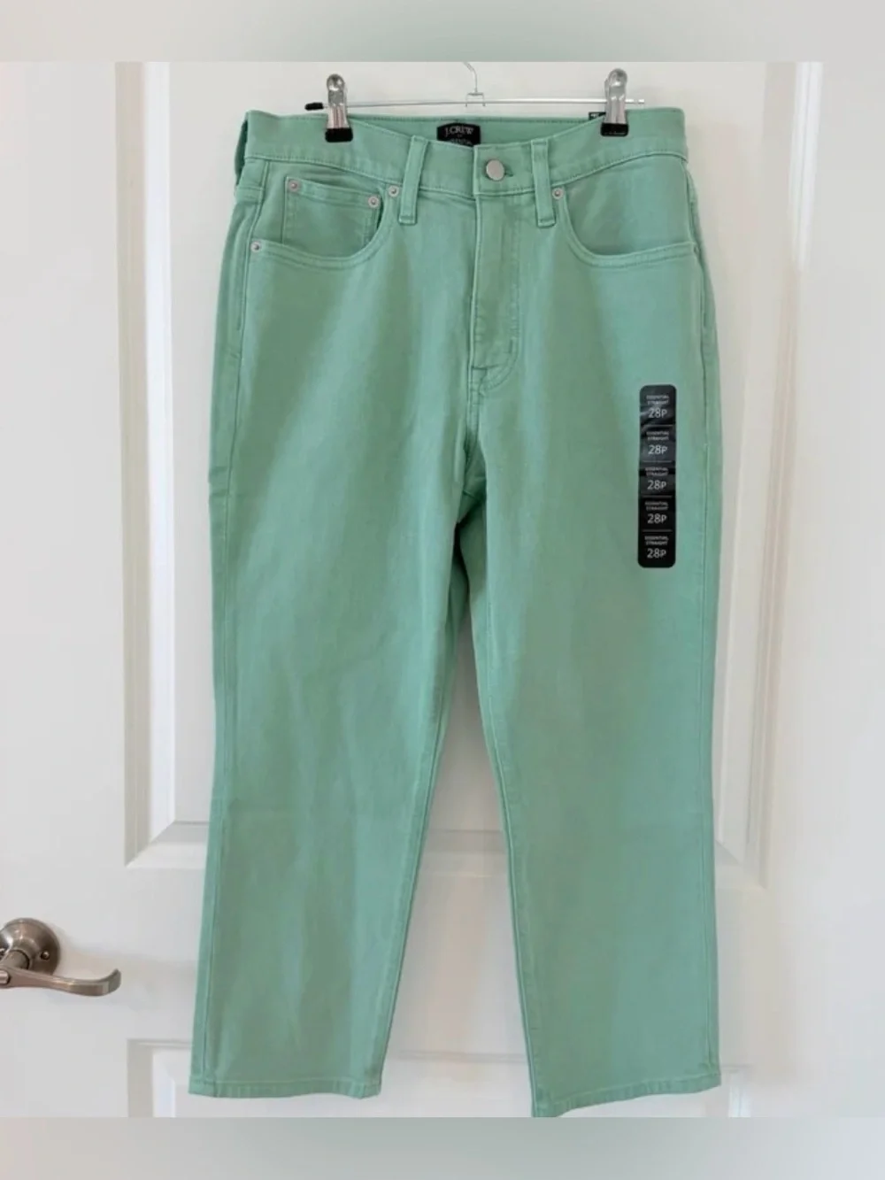 J.Crew Essential Straight Mint Green Jeans Size 28P Inseam 23.25